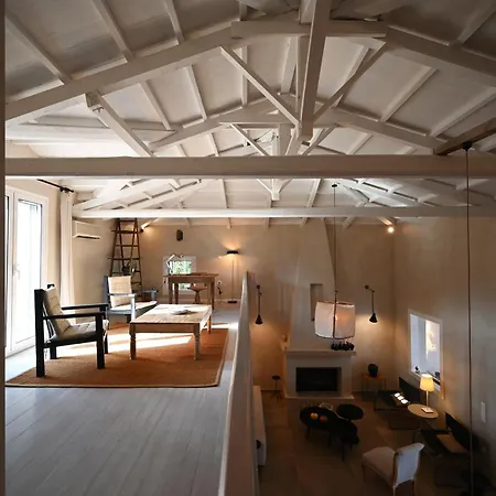Rosmarino Villa *
