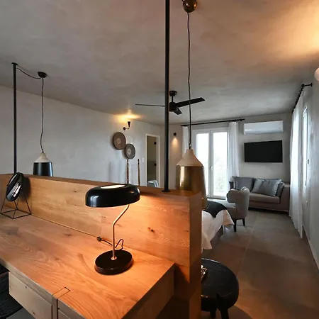 Rosmarino Villa Galaxidi